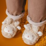 Меховые тапочки Овечка — изображение 4