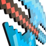 Игрушка деревянная секира — изображение 2