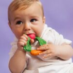 Прорезыватель Oli&Carol Veggie Teething Ring 0+ мес — изображение 3